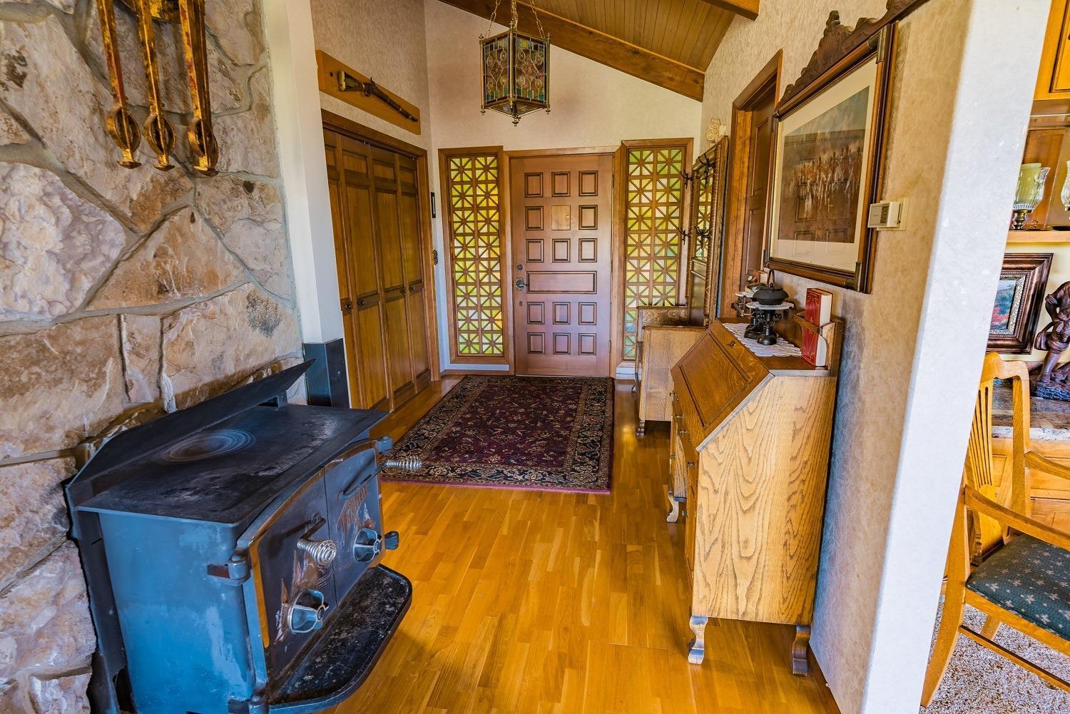 65035 Hopper Road Bend, OR 97703 - Photo 4 of 21 Additional Photo