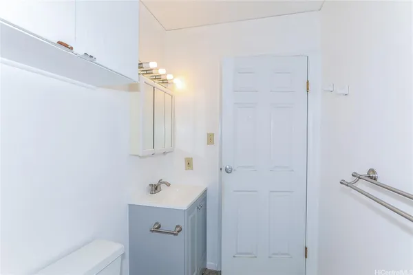 $2,200 | 98-1271 Hoohiki Place, Unit 41, Pearl City, HI 96782