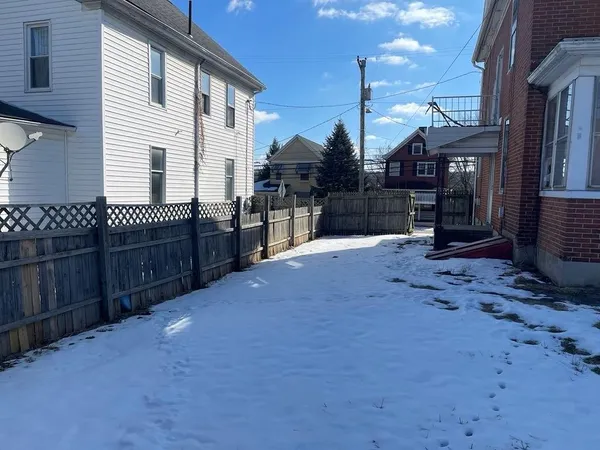 $74,000 | 215 North 4th Street, Youngwood, PA 15697