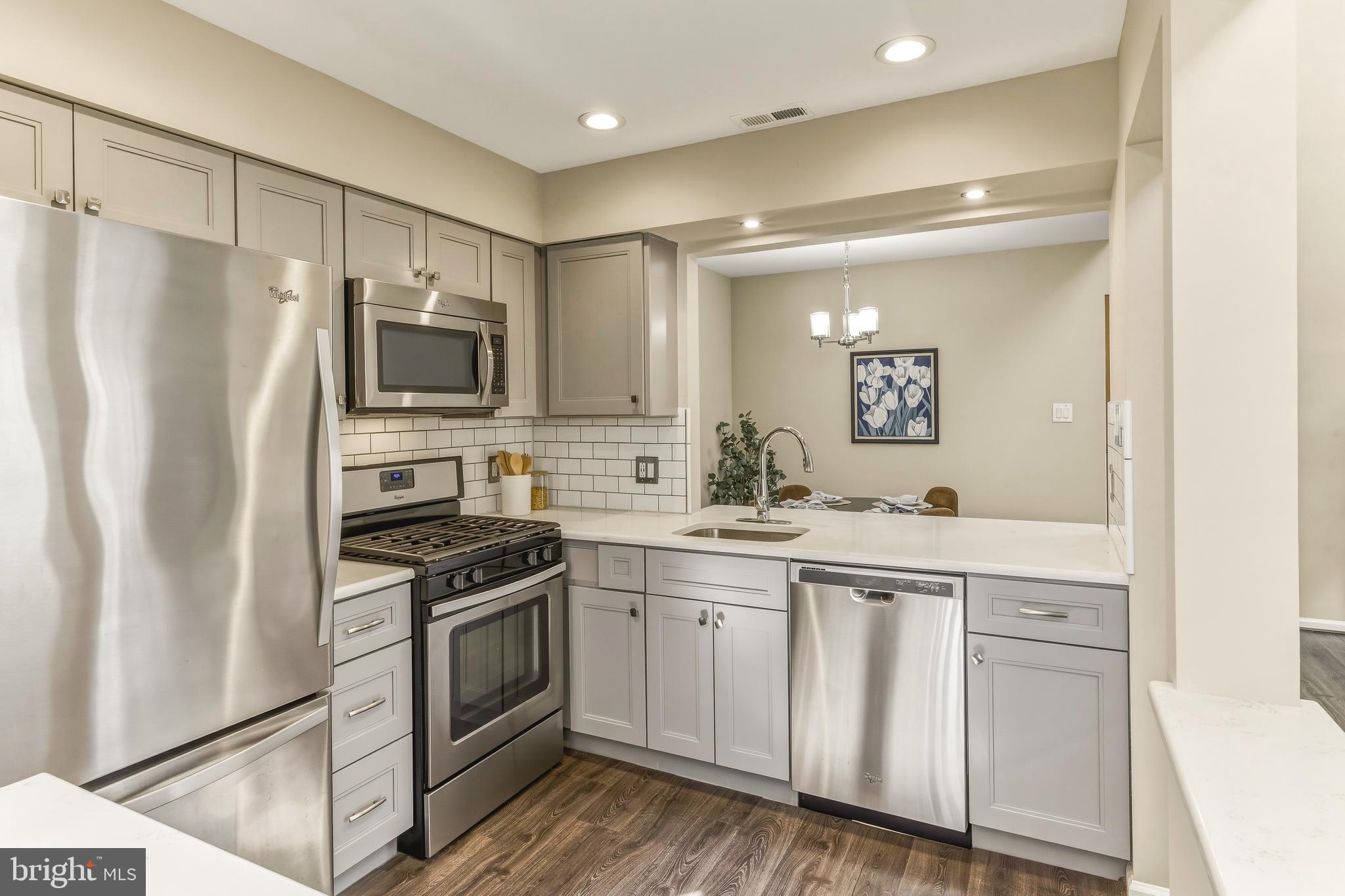 302 Wharton Road Mount Laurel, NJ 08054 - Photo 5 of 18