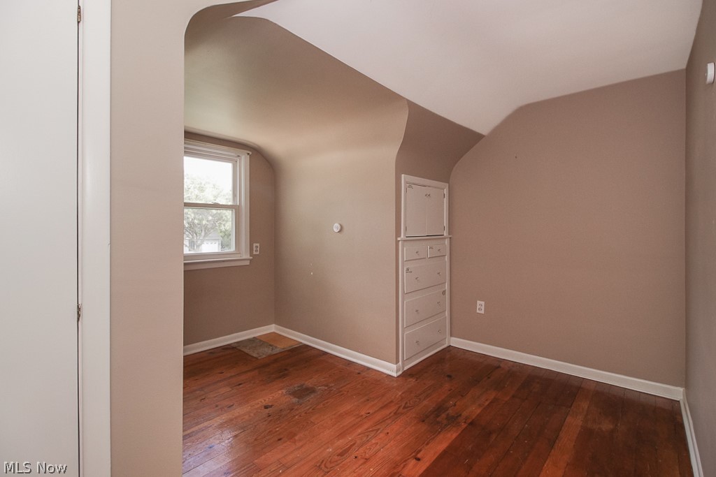 4820 Anderson Road Cleveland, OH 44124 - Photo 24 of 35