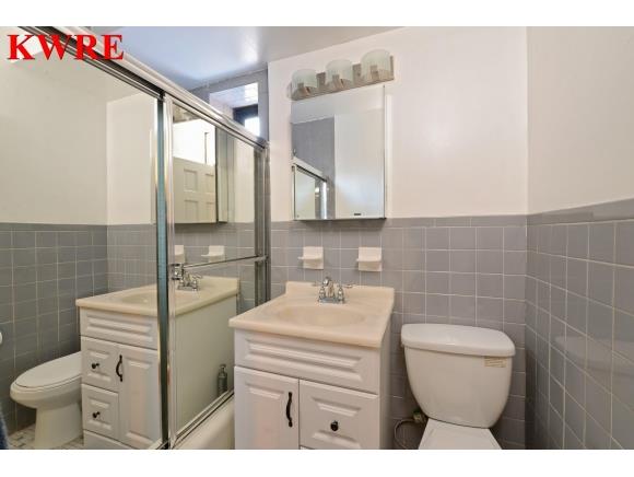 9255 Shore Road, Unit 3H Brooklyn, NY 11209 - Photo 8 of 13 Bathroom