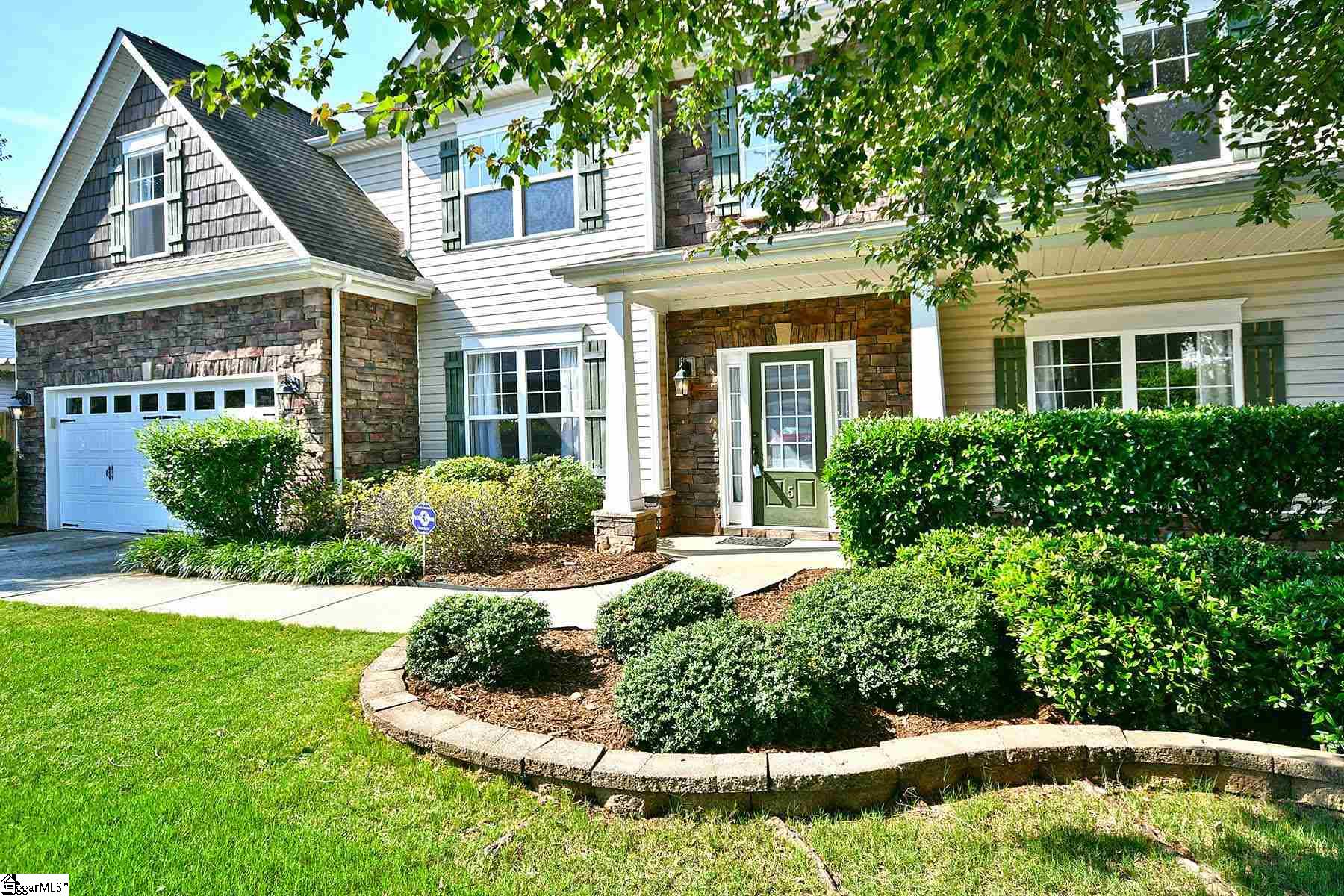 5 Lynell Place Greenville, SC 29607 - Photo 3 of 36 Gallery Image 3