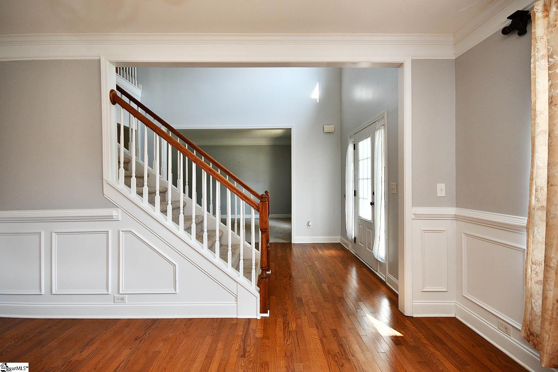 5 Lynell Place Greenville, SC 29607 - Photo 4 of 36 Gallery Image 4