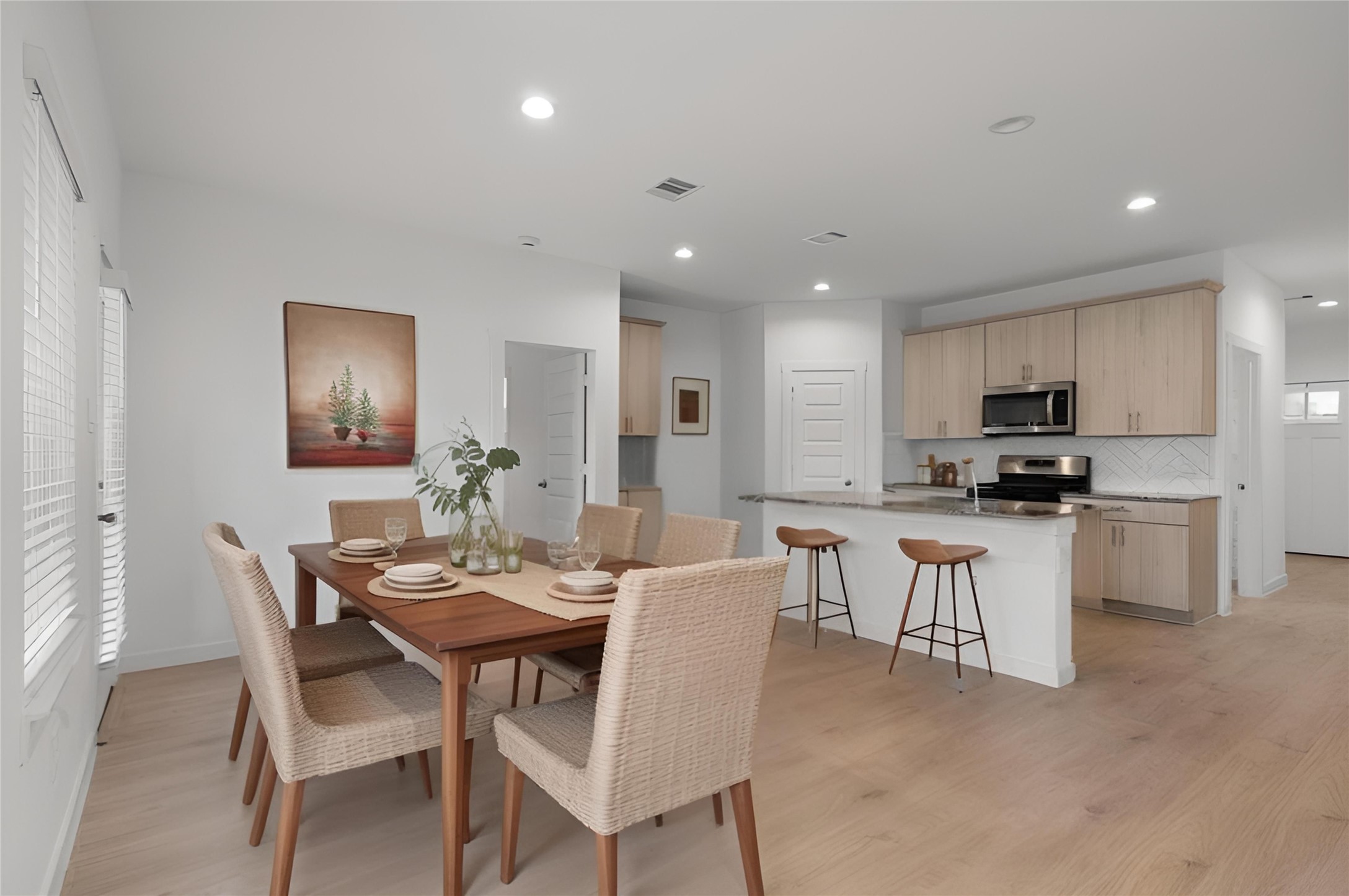 2804 Willow Gulch Way Rosenberg, TX 77469 - Photo 5 of 20 a view of a dining room with furniture