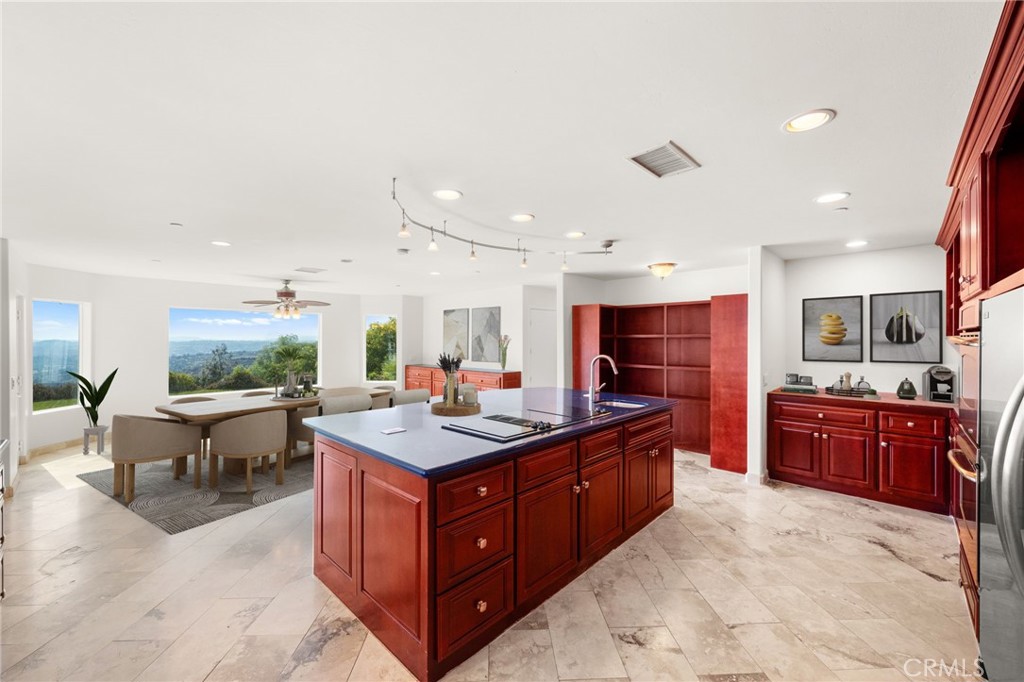 31460 Aquaduct Road Bonsall, CA 92003 - Photo 12 of 57 Kitchen