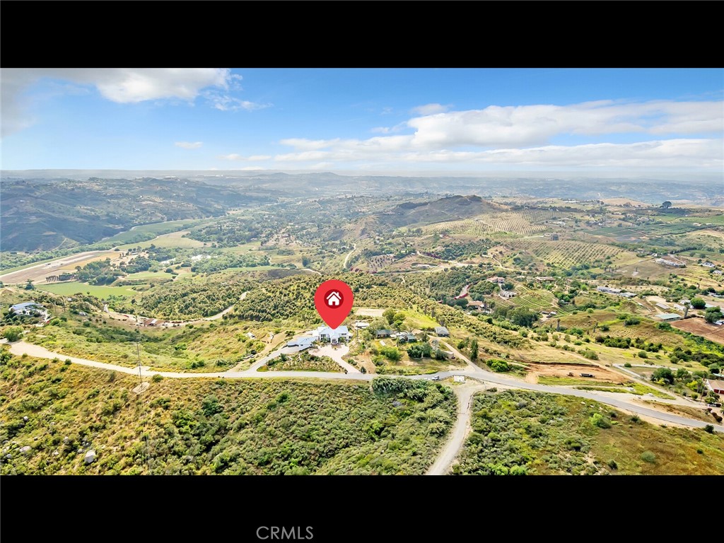 31460 Aquaduct Road Bonsall, CA 92003 - Photo 2 of 57 a view of an ocean