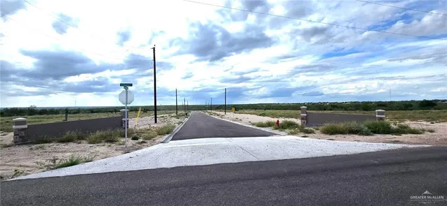 $59,888 | 1 Embassy Street, Rio Grande City, TX 78582