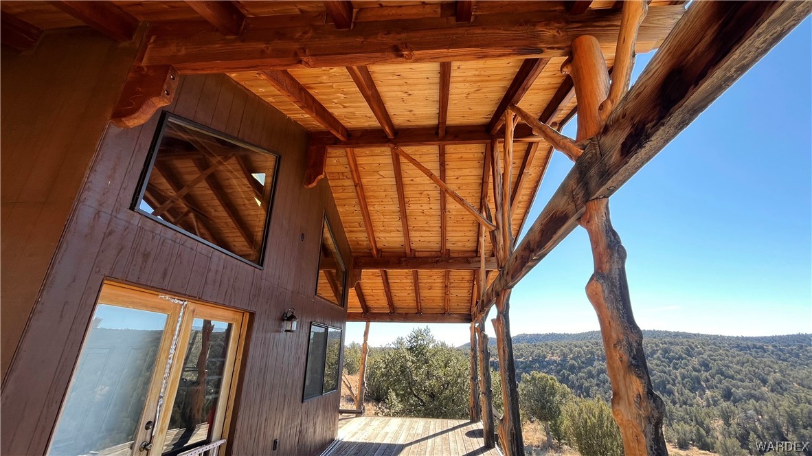 29775 West Ridge Runner Road Seligman, AZ 86337 - Photo 24 of 36 Deck
