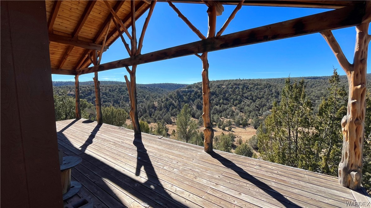 29775 West Ridge Runner Road Seligman, AZ 86337 - Photo 25 of 36 Deck