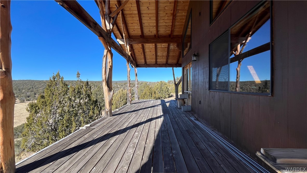 29775 West Ridge Runner Road Seligman, AZ 86337 - Photo 26 of 36 Deck
