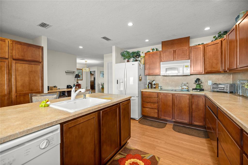 9490 Southwest 85th Avenue, Unit C Ocala, FL 34481 - Photo 12 of 27