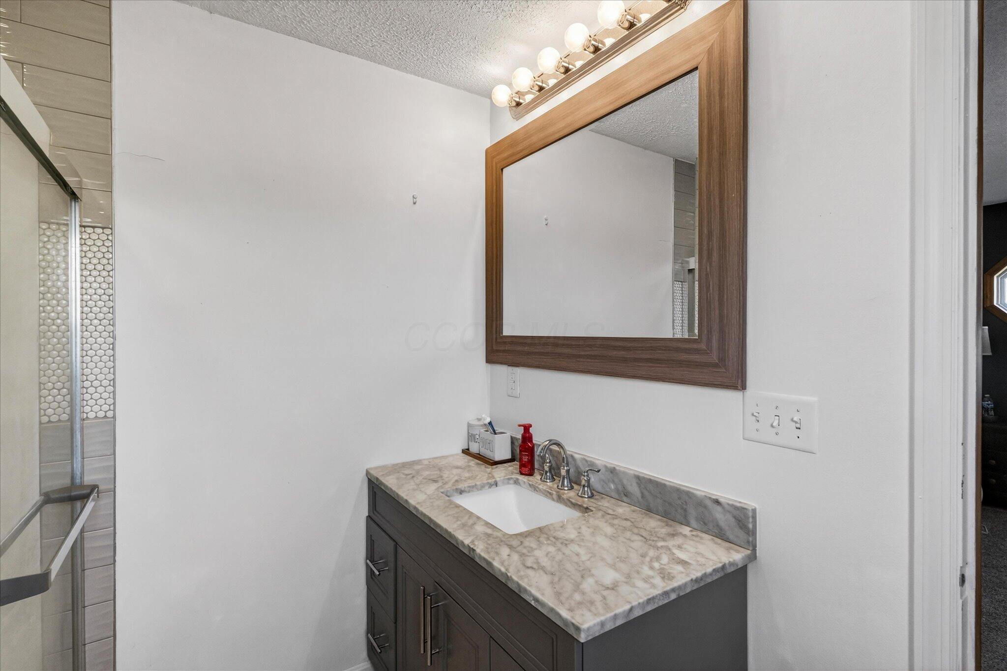 10343 Thomas Road Leesburg, OH 45135 - Photo 36 of 50 Gallery Image 36