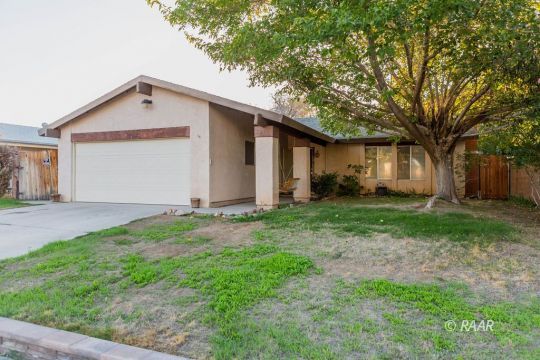 1235 North Mono Court Ridgecrest, CA 93555 - Photo 3 of 26 Gallery Image 3