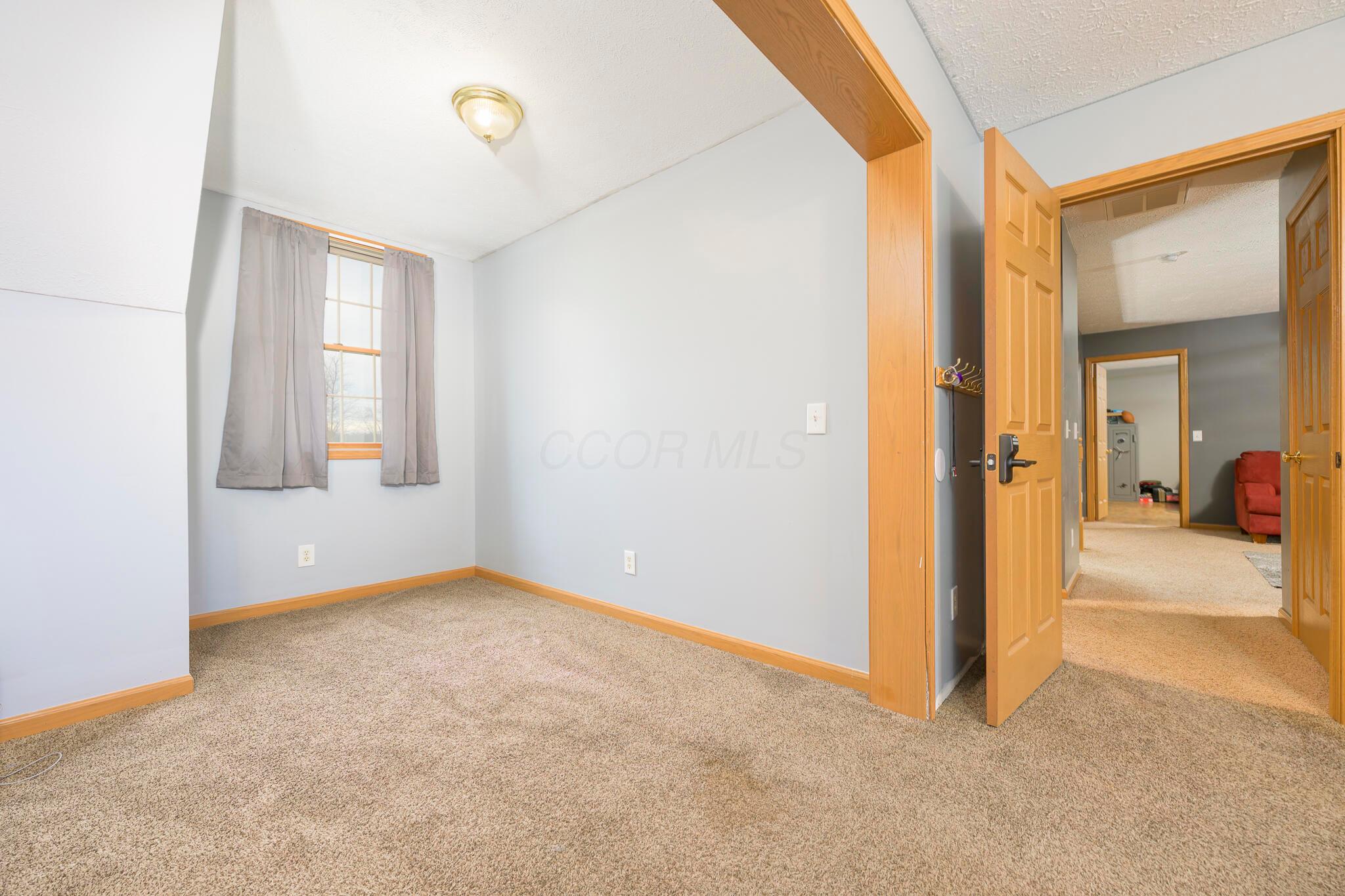 23481 Fairmount Road Waynesfield, OH 45896 - Photo 31 of 76 23481 Fairmount Road (30)