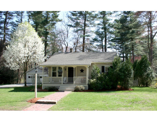 8 E Road Wayland, MA 01778 - Photo 1 of 17