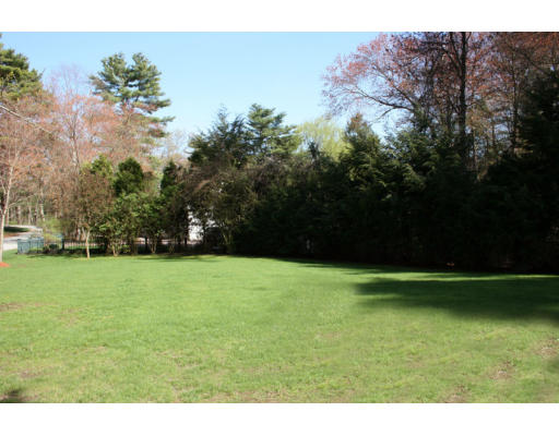 8 E Road Wayland, MA 01778 - Photo 17 of 17