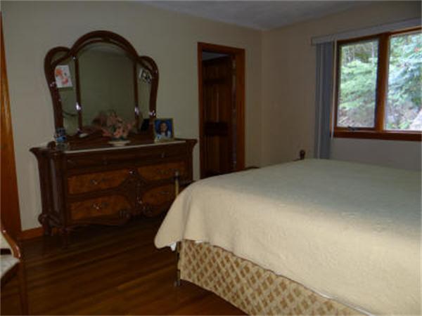 3 Ledgewood Road Saugus, MA 01906 - Photo 13 of 30 Gallery Image 13