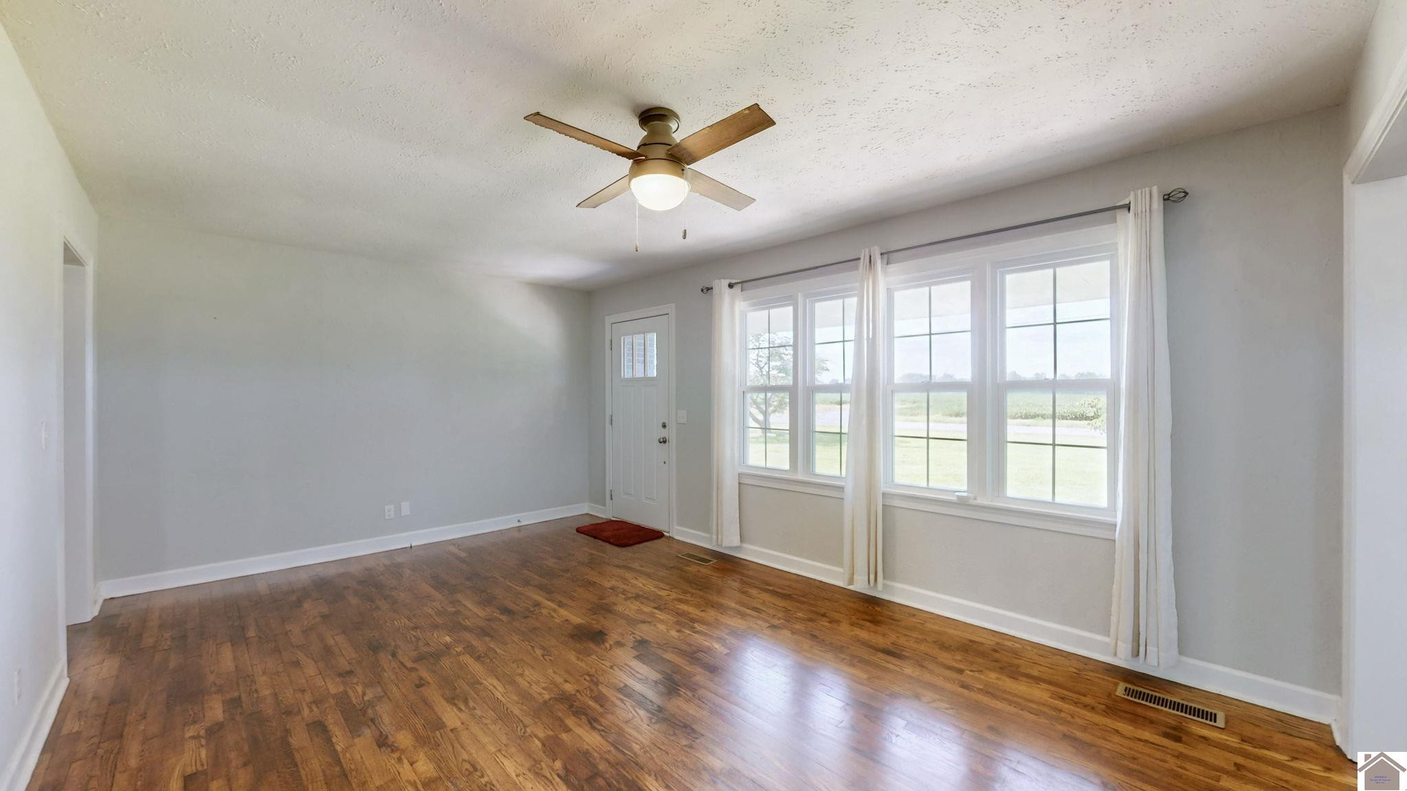 2365 Wiswell Road West Murray, KY 42071 - Photo 4 of 22 Photo 4