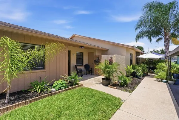 $195,500 | 6623 Aspen Court, Zephyrhills, FL 33542