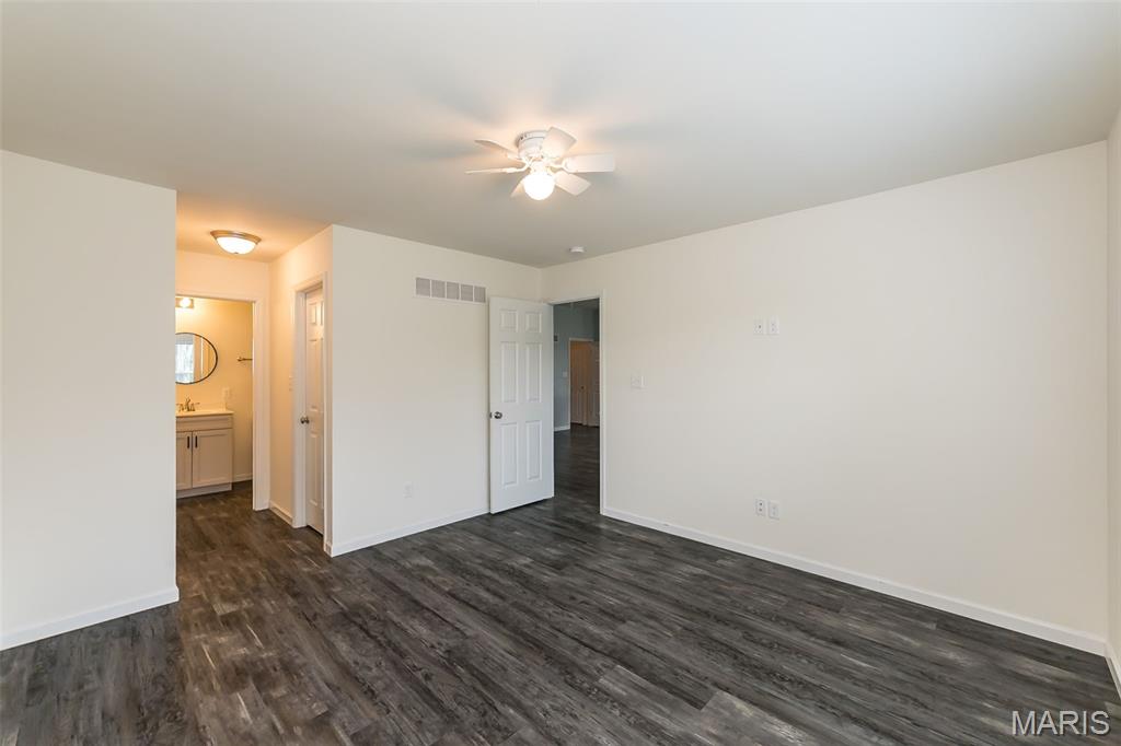 17458 Wyman Ridge Drive Eureka, MO 63025 - Photo 16 of 25