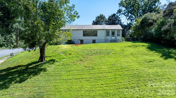 $224,900 | 101 Harris Drive, Unit 8, Morganton, NC 28655
