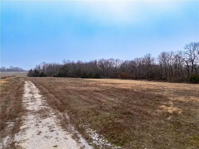 $99,900 | 21363 Walnut Grove Road, Sedalia, MO 65301