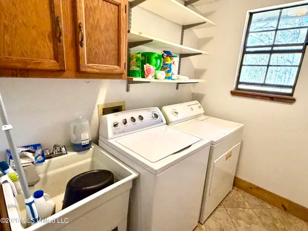 $297,000 | 2200 Summerlin Bayou Road, Vancleave, MS 39565