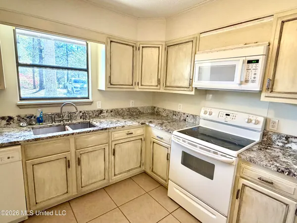 $297,000 | 2200 Summerlin Bayou Road, Vancleave, MS 39565