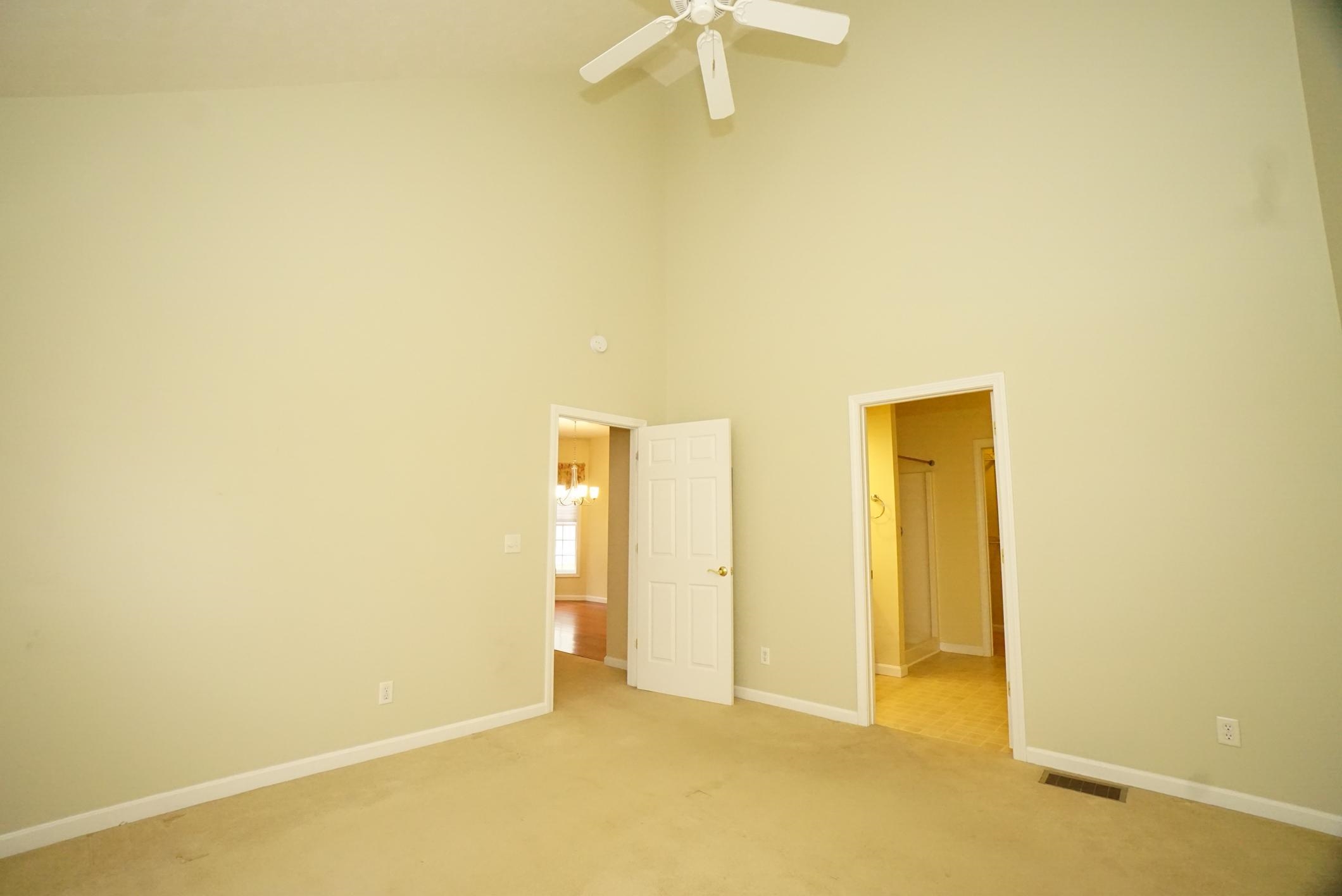 82 Old Stage Road Litchfield, NH 03052 - Photo 14 of 37