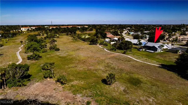 a view of a outdoor space