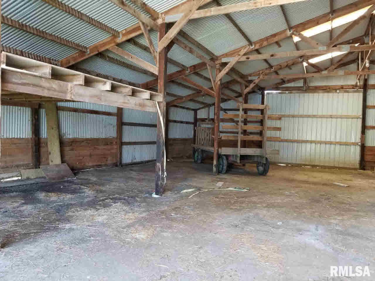 27472 Highline Road Ashley, IL 62808 - Photo 14 of 24