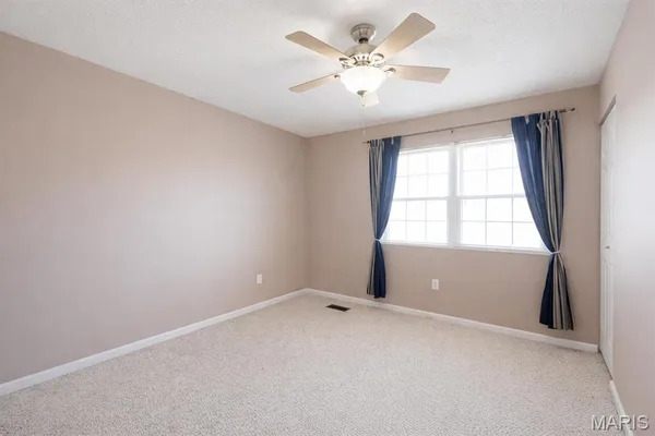 $279,900 | 1635 Thunderbird Lane, Belleville, IL 62221