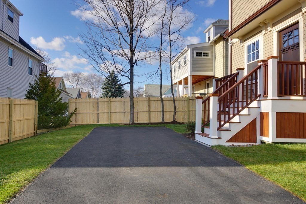 276 Waverley Avenue, Unit 1 Watertown, MA 02472 - Photo 16 of 17