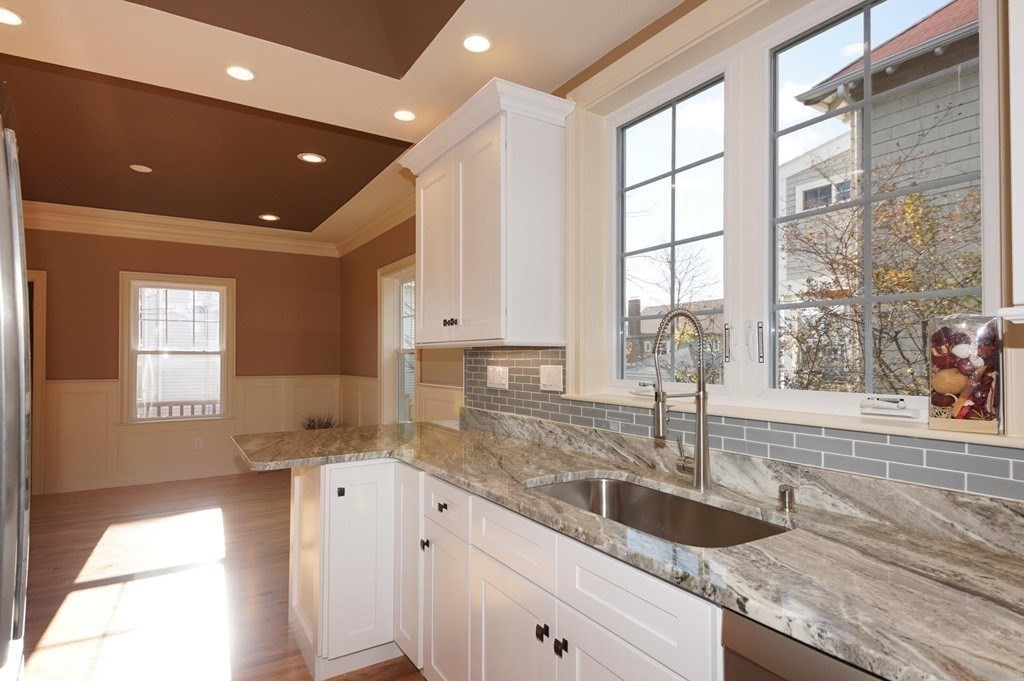 276 Waverley Avenue, Unit 1 Watertown, MA 02472 - Photo 5 of 17