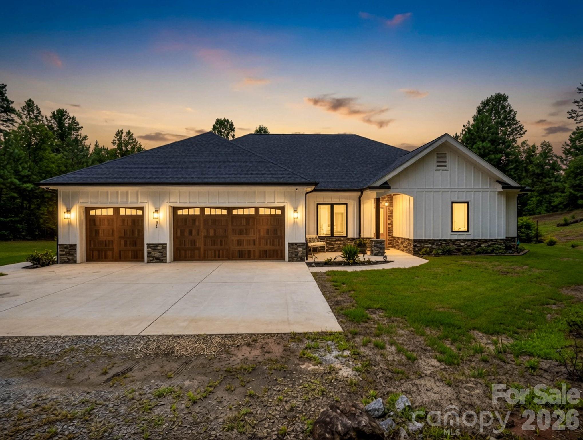 21 Walker Ridge Road Mill Spring, NC 28756 - Photo 4 of 47 Gallery Image 4