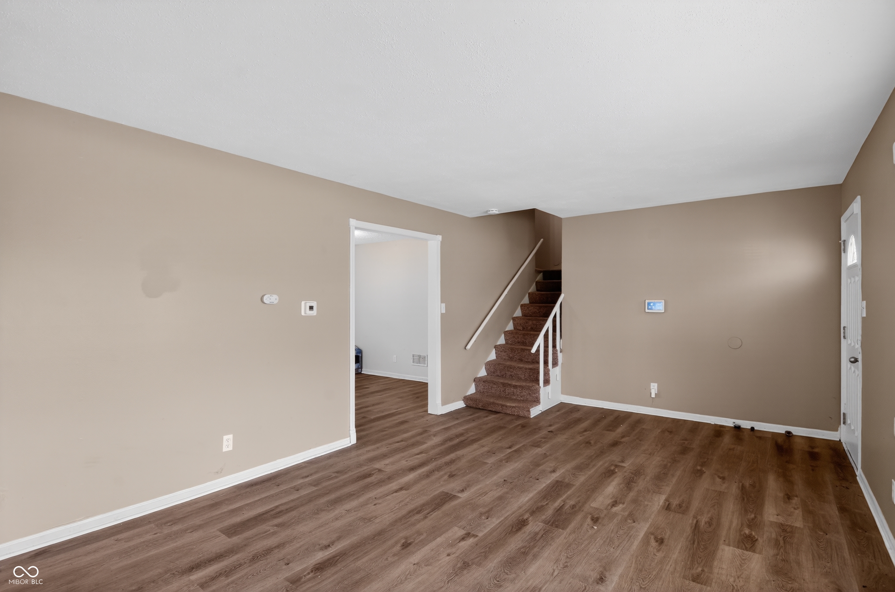 4231 Thompson Road Indianapolis, IN 46237 - Photo 7 of 40