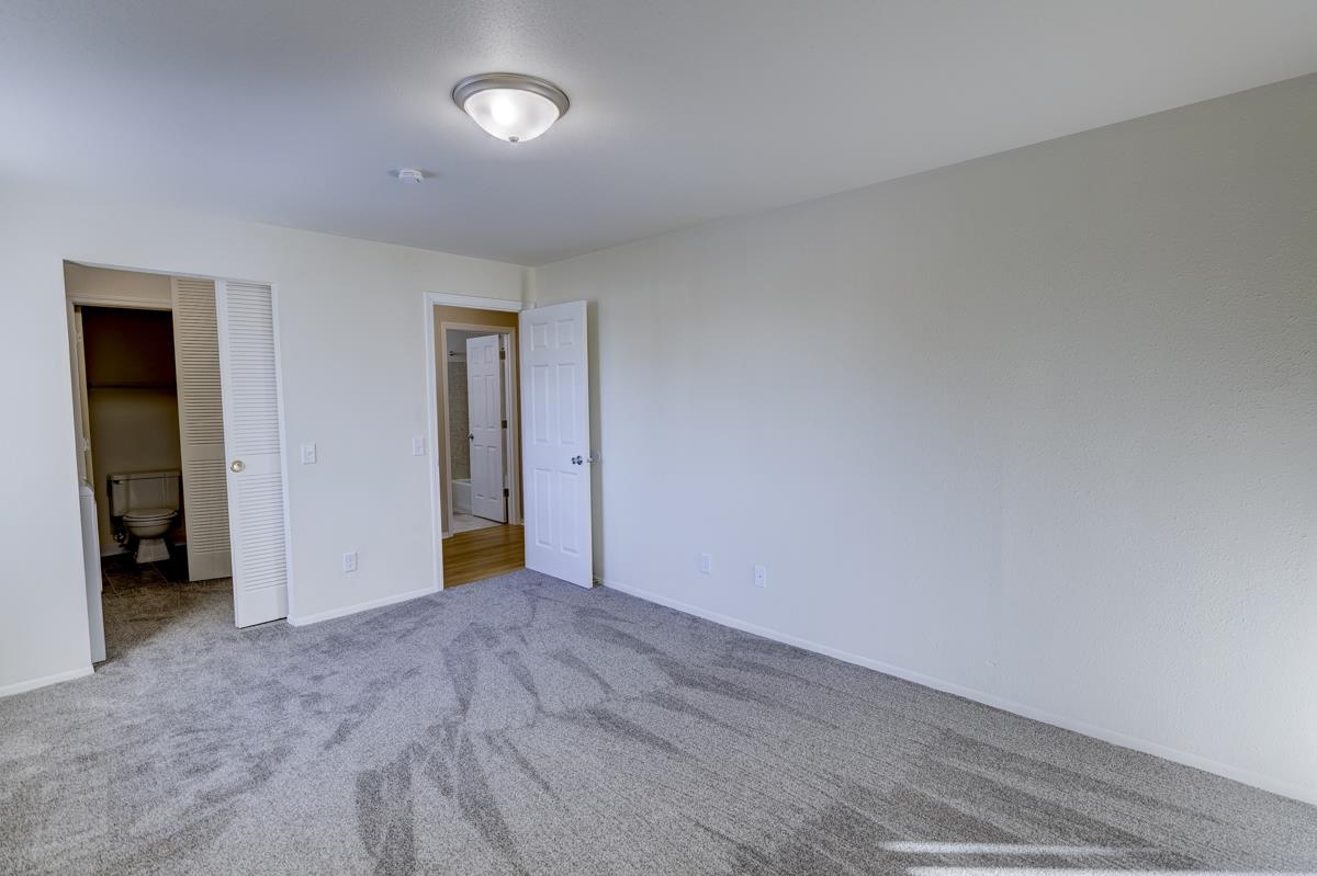 2416 Independence Lane, Unit 206 Madison, WI 53704 - Photo 24 of 33