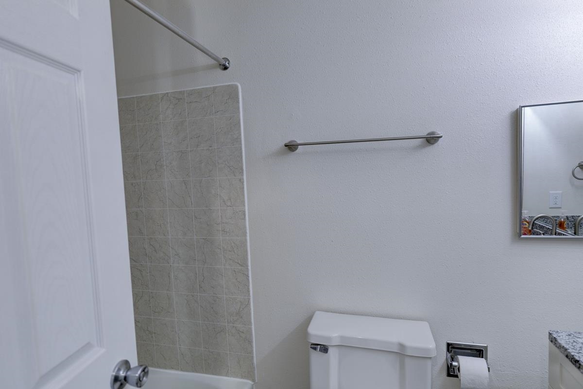 2416 Independence Lane, Unit 206 Madison, WI 53704 - Photo 27 of 33