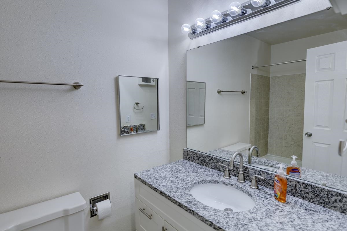 2416 Independence Lane, Unit 206 Madison, WI 53704 - Photo 28 of 33