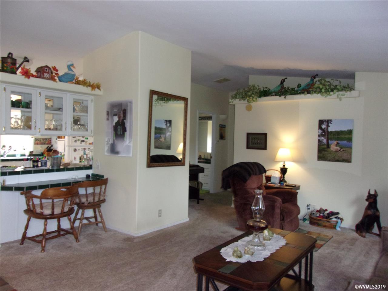7250 Corvallis Road Independence, OR 97351 - Photo 2 of 10