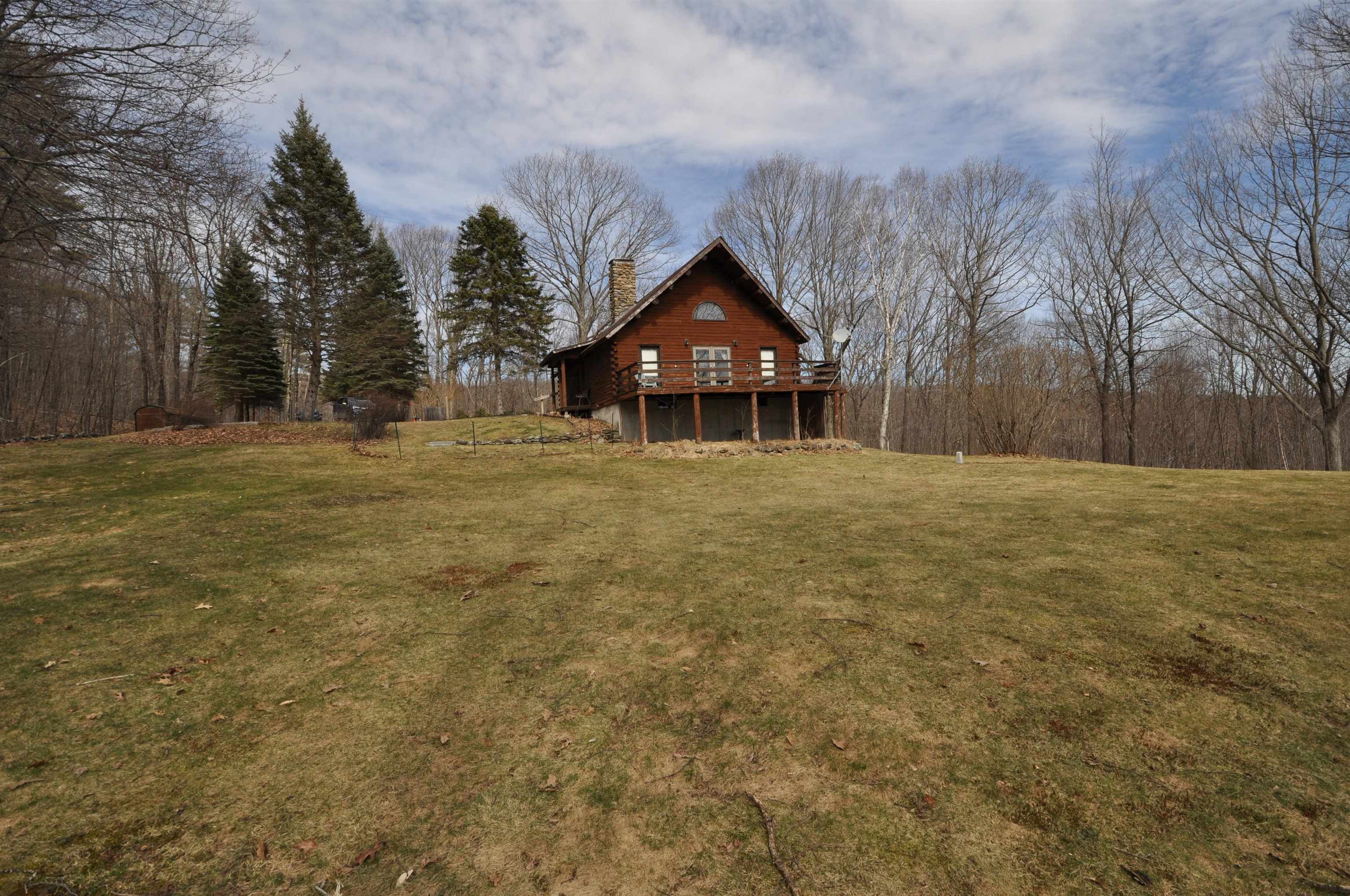 962 Old County Road Deering, NH 03244 - Photo 3 of 20