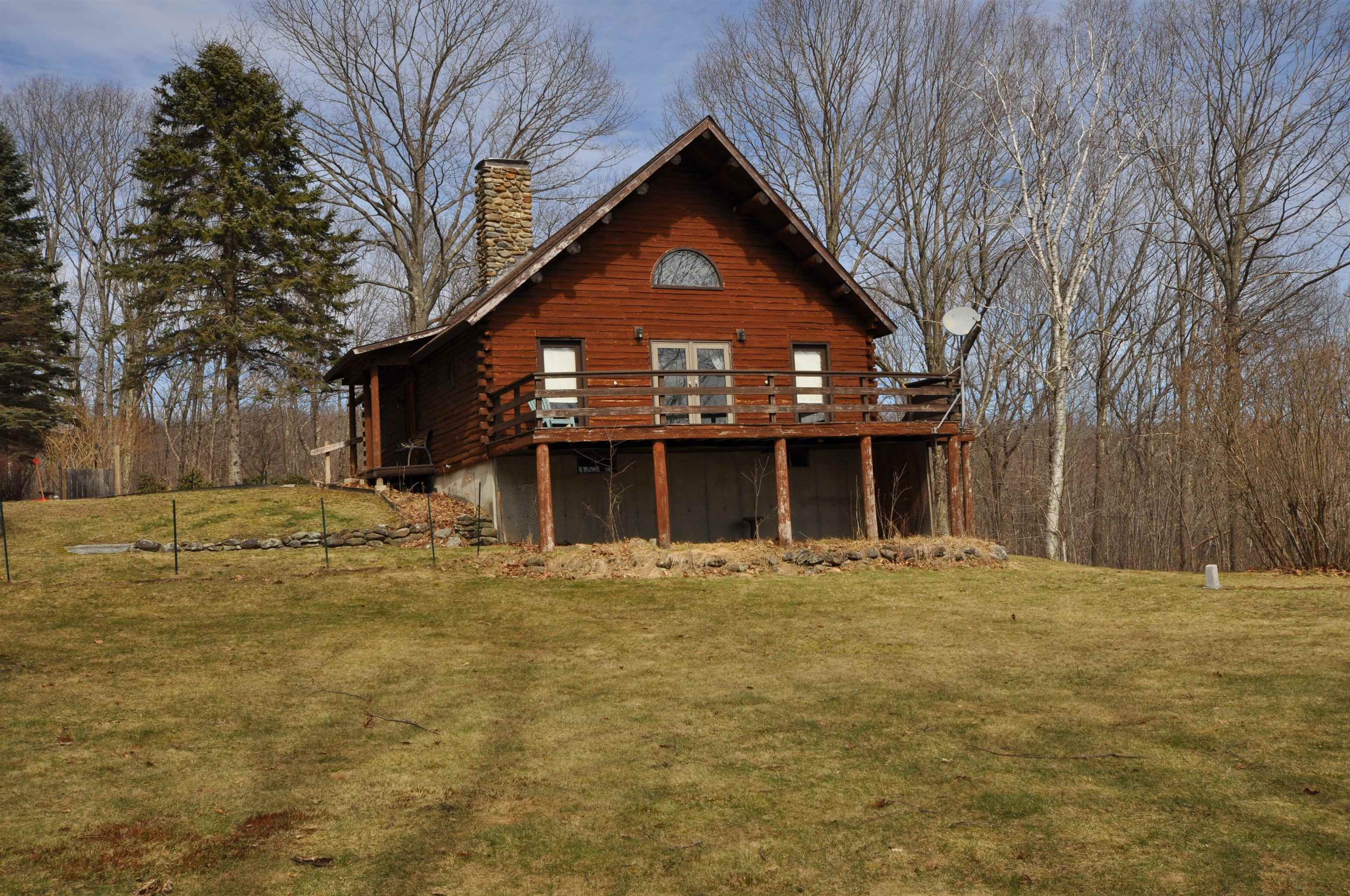 962 Old County Road Deering, NH 03244 - Photo 4 of 20