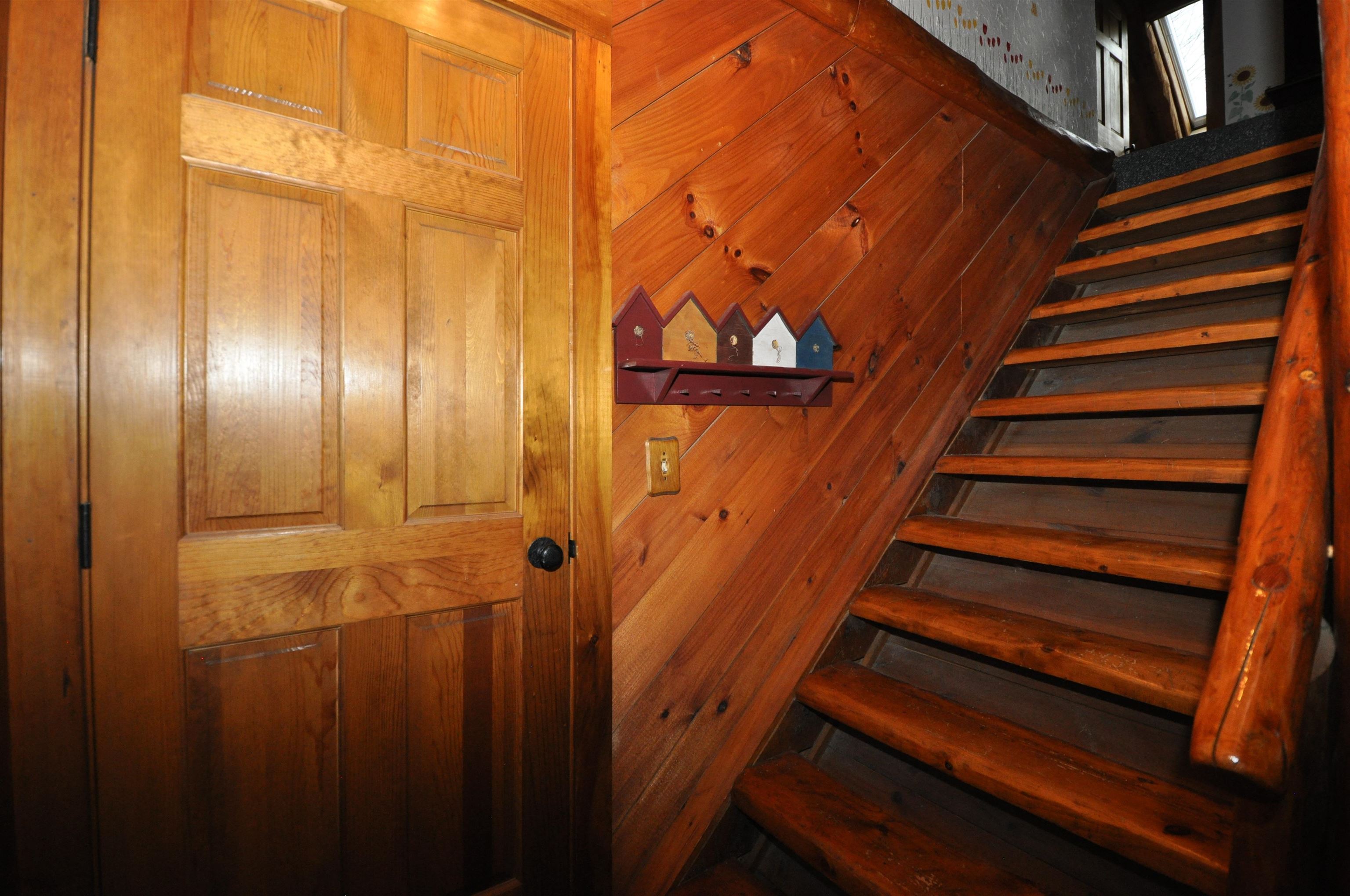 962 Old County Road Deering, NH 03244 - Photo 5 of 20