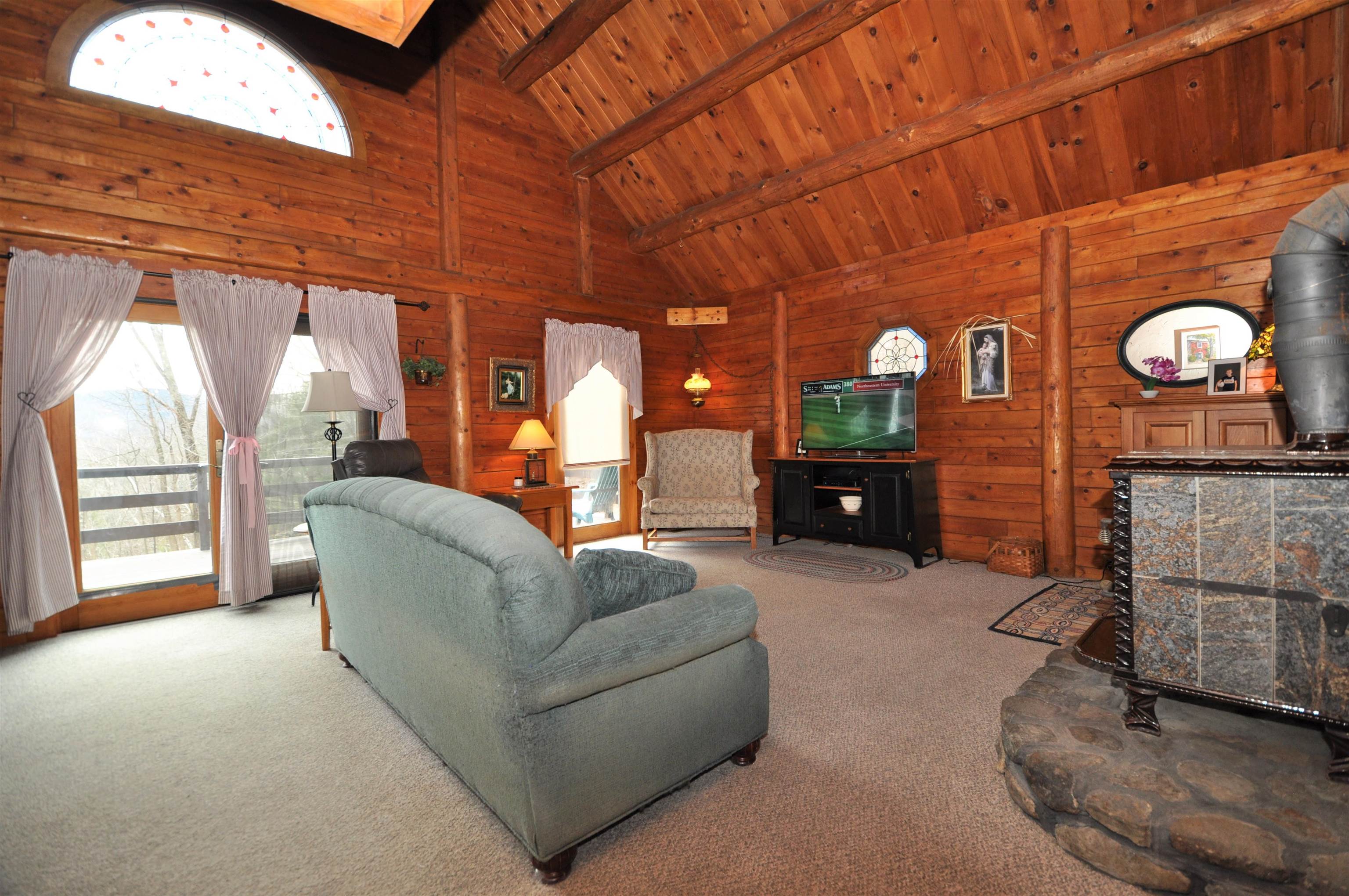 962 Old County Road Deering, NH 03244 - Photo 7 of 20