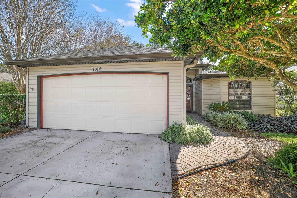 2319 Baywater Road Tavares, FL 32778 - Photo 1 of 1 Gallery Image 1