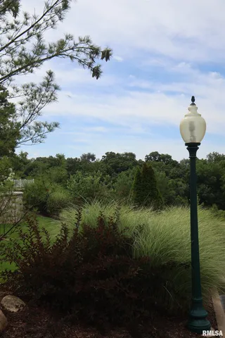 $465,000 | 5727 West Woodbriar Lane, Peoria, IL 61615