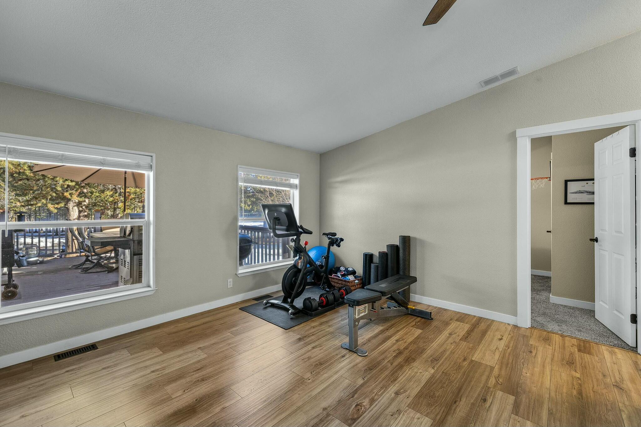 15879 Ranch Place La Pine, OR 97739 - Photo 34 of 42 den/flex space