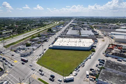 $1,850,000 | Opa-locka Northwest Ali Baba Avenue, Opa-Locka, FL 33054