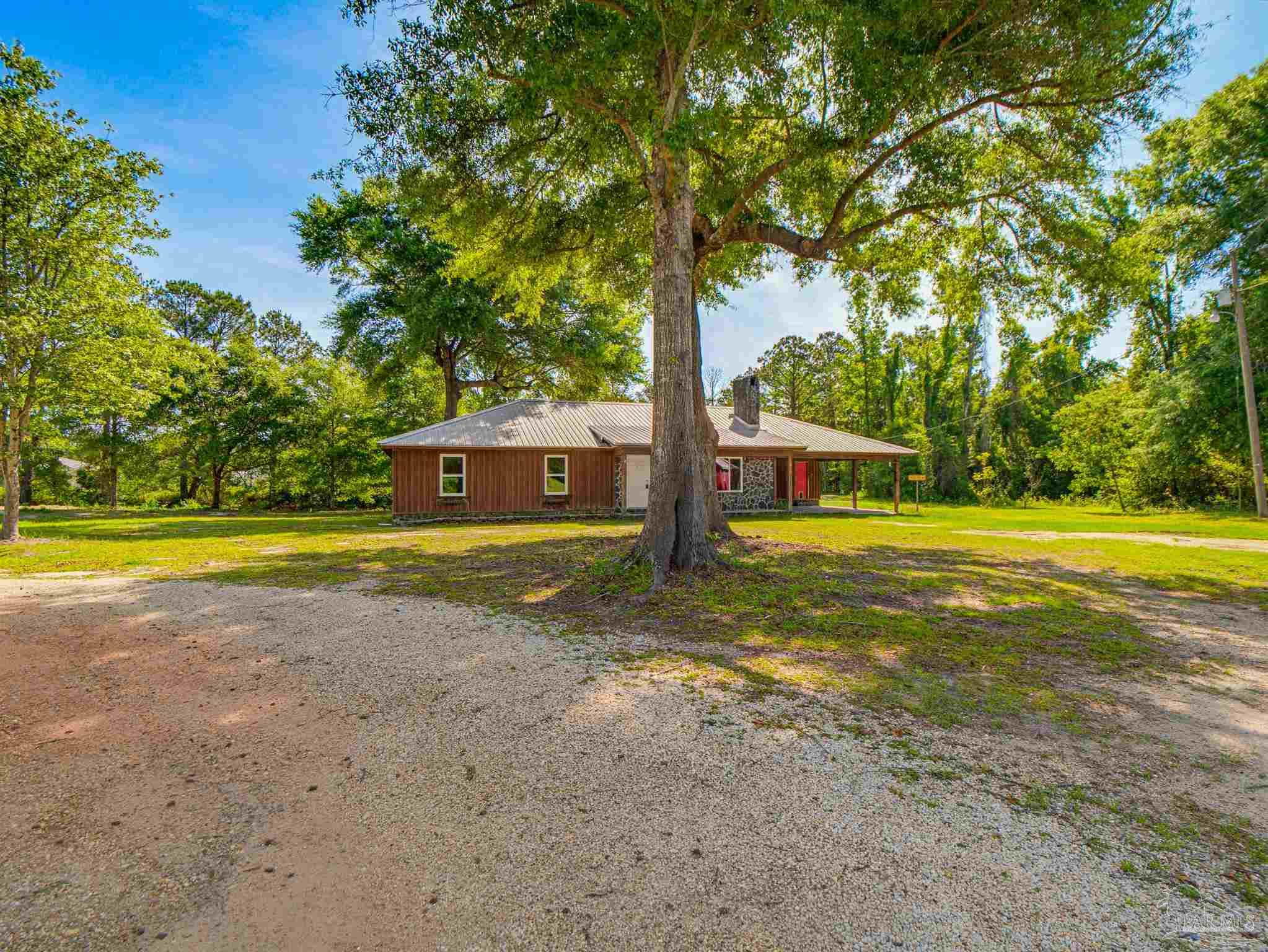 4940 Dawson Road Century, FL 32535 - Photo 4 of 62